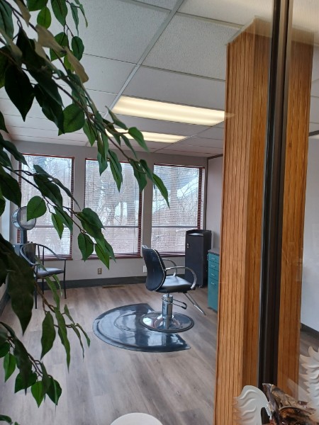 Wyoming GFH Salon Suites suite photo 15